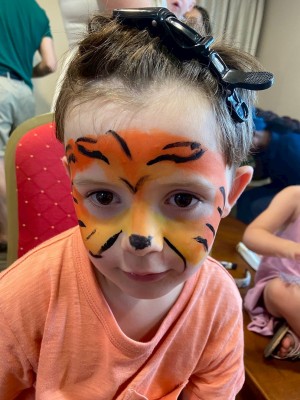 臉部和身體彩繪