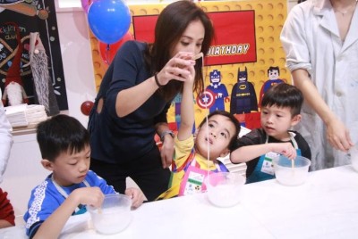 Science Birthday Party Reservation